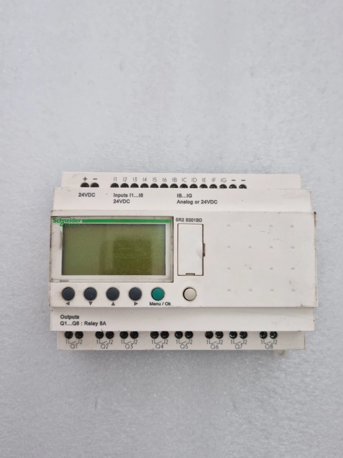 SCHNEIDER ELECTRIC ZELIO SR2 B201BD SMART RELAY LOGIC MODULE (Light On) For Part