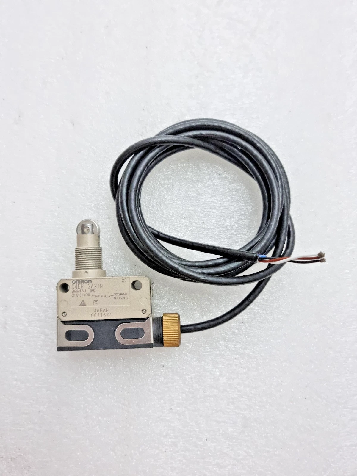 Omron D4ER-2A21N 06716Z4 Made in Japan D4ER2A21N