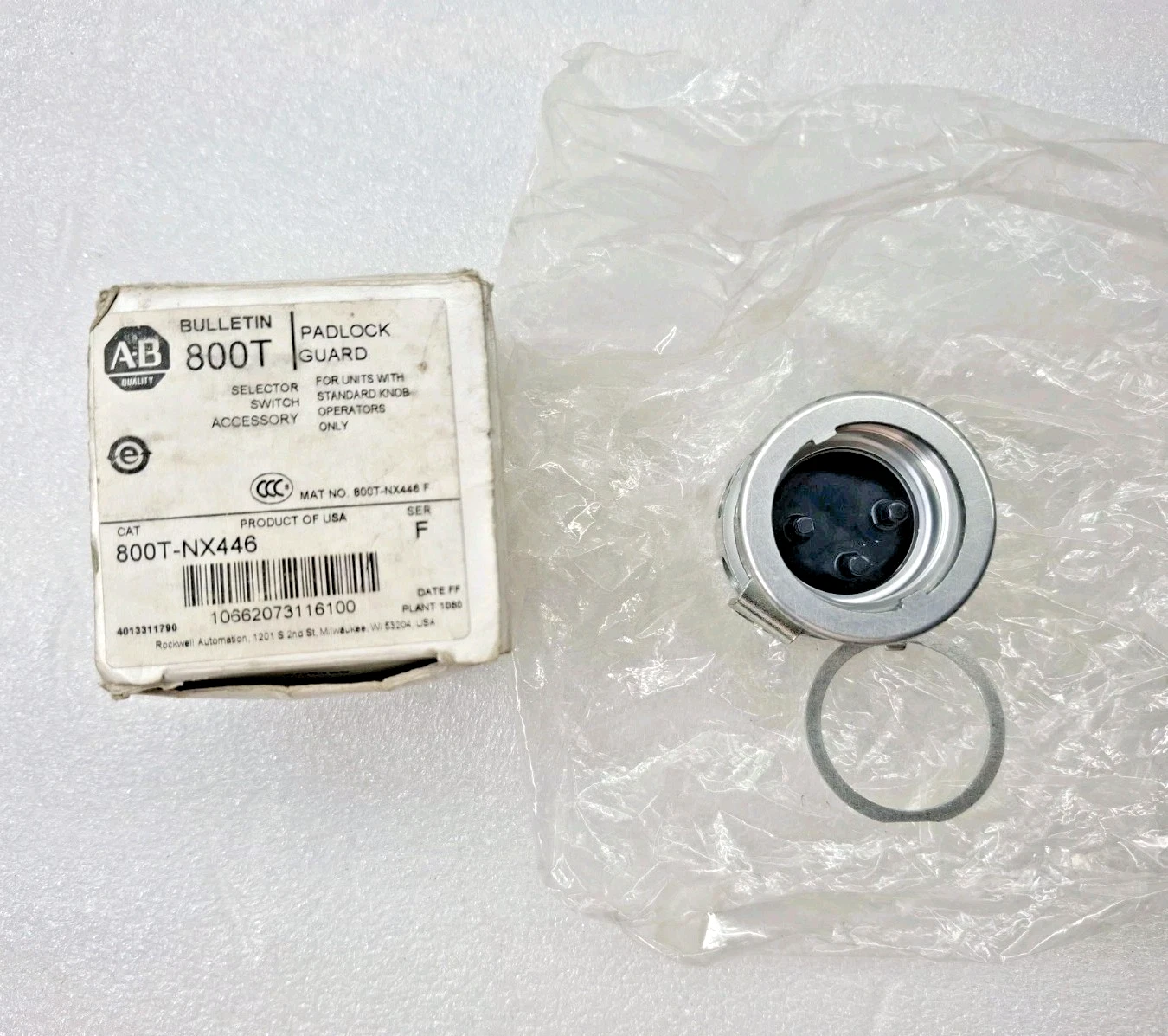 Allen Bradley 800T-NX446 Metal Padlock Guard Selector Switch Accessory Ser F